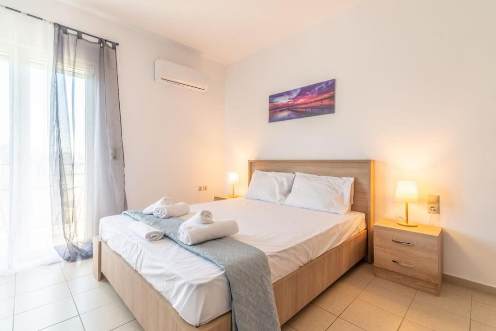 Urban Apt Next University 9 Heraklion  Bagian luar foto